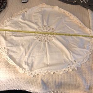 Round lace tablecloth antique white 30” vintage old